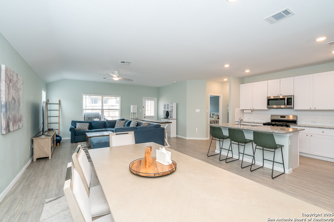 10711 Hernando Converse TX 78109