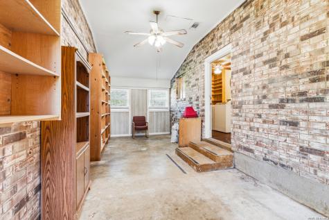 359 Lark Lane New Braunfels TX 78132