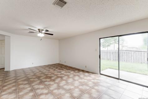 7039 Mary Todd San Antonio TX 78240
