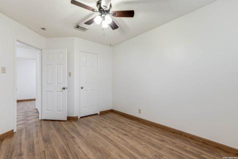 7039 Mary Todd San Antonio TX 78240