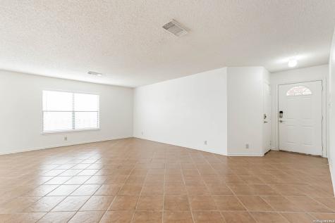 7039 Mary Todd San Antonio TX 78240