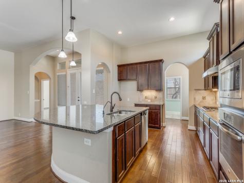 350 Wauford Way New Braunfels TX 78132