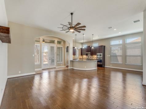350 Wauford Way New Braunfels TX 78132
