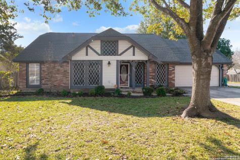 5202 Las Campanas Street San Antonio TX 78233