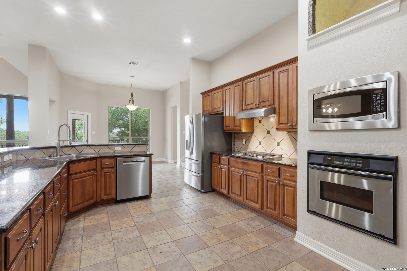 2806 Roan Creek San Antonio TX 78259