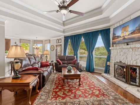 8903 Woodland Pass Boerne TX 78006