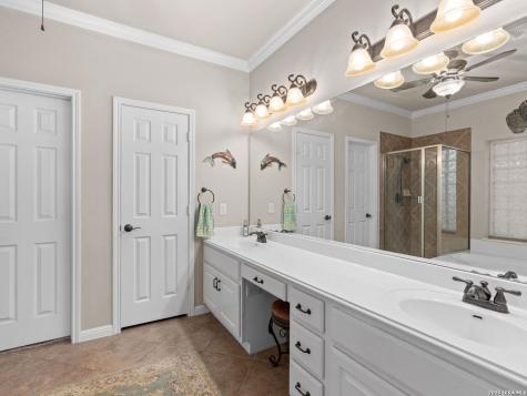 8903 Woodland Pass Boerne TX 78006