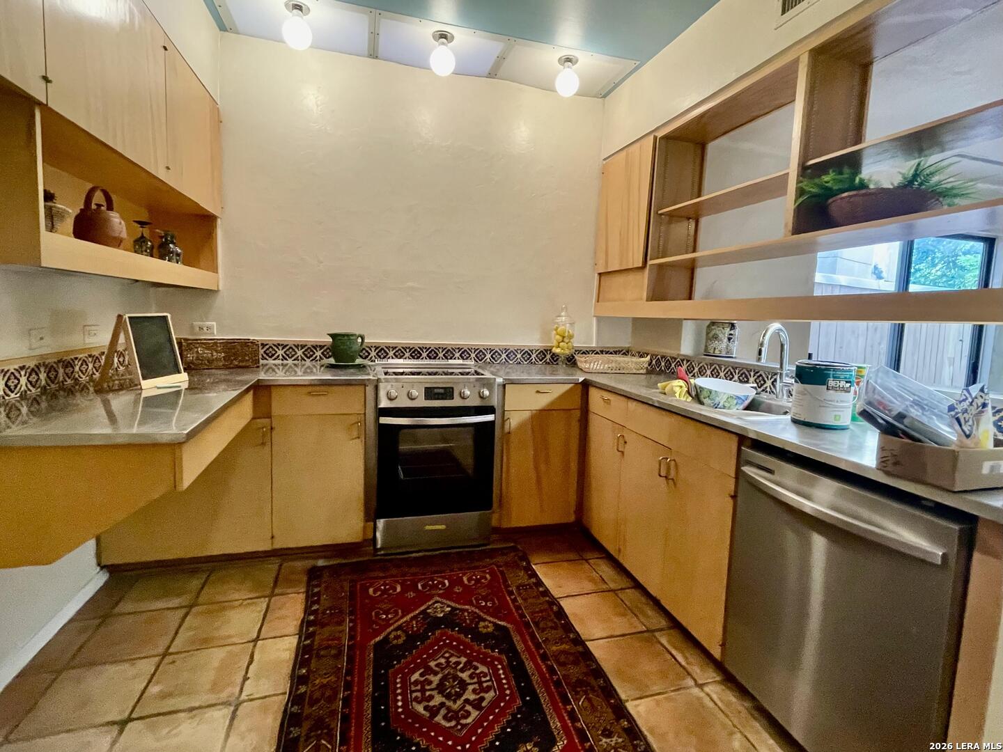 409 Circle San Antonio TX 78209