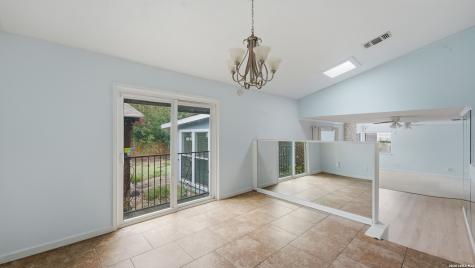7214 Breeze Hollow San Antonio TX 78250