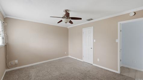 7214 Breeze Hollow San Antonio TX 78250