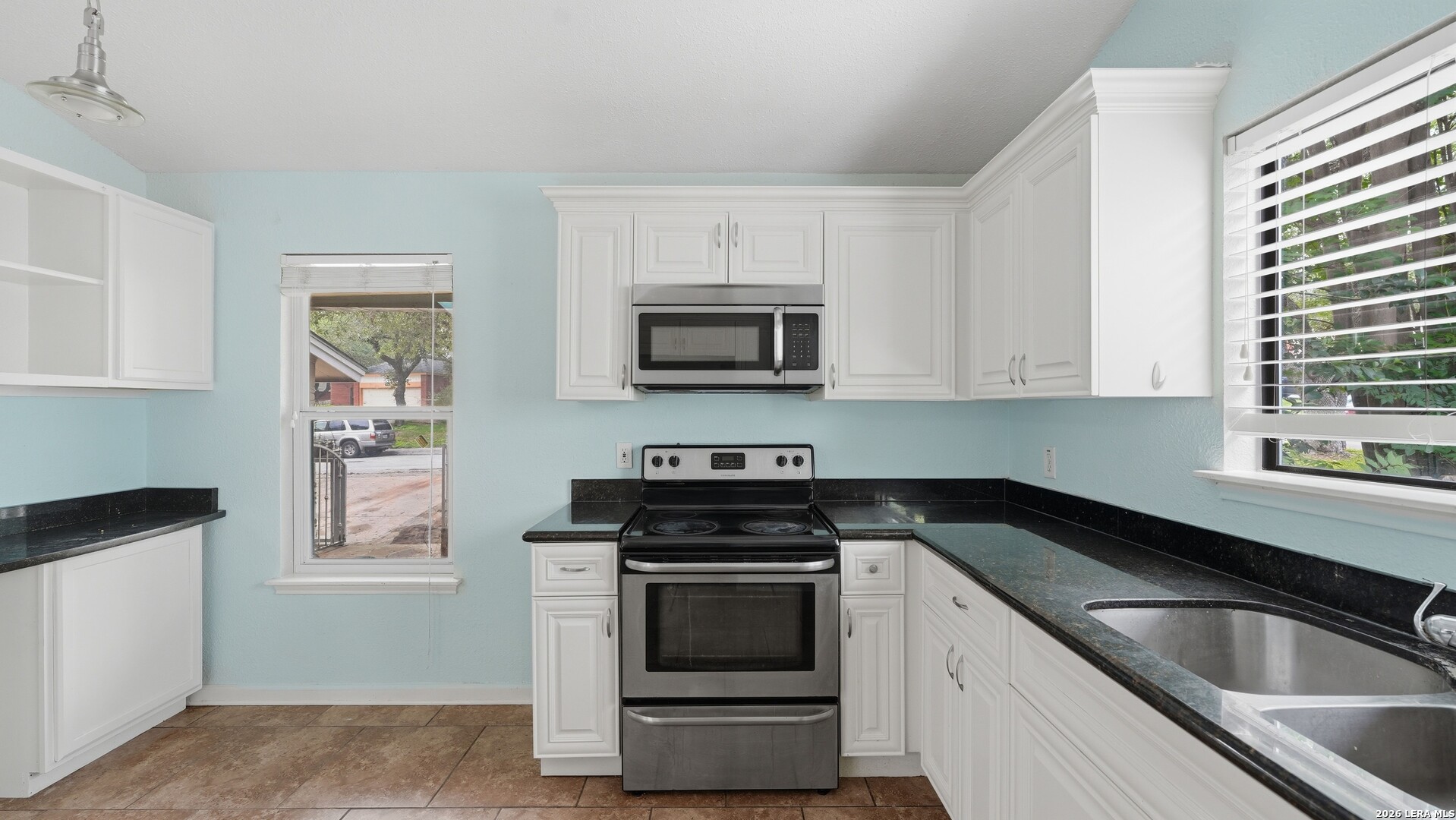 7214 Breeze Hollow San Antonio TX 78250