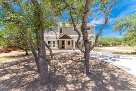 677 Circleview Drive Canyon Lake TX 78133