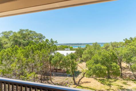 677 Circleview Drive Canyon Lake TX 78133