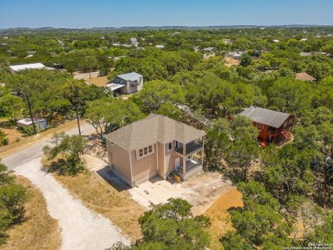 677 Circleview Drive Canyon Lake TX 78133