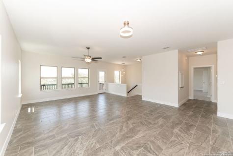 677 Circleview Drive Canyon Lake TX 78133