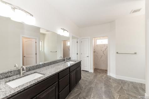 677 Circleview Drive Canyon Lake TX 78133