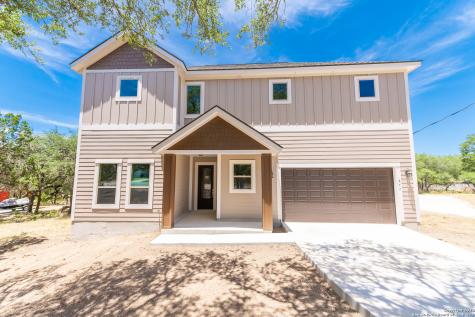 677 Circleview Drive Canyon Lake TX 78133