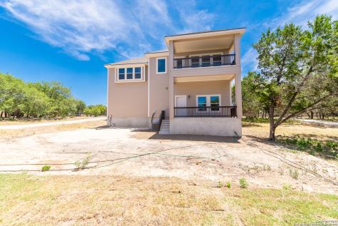 677 Circleview Drive Canyon Lake TX 78133