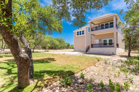 677 Circleview Drive Canyon Lake TX 78133