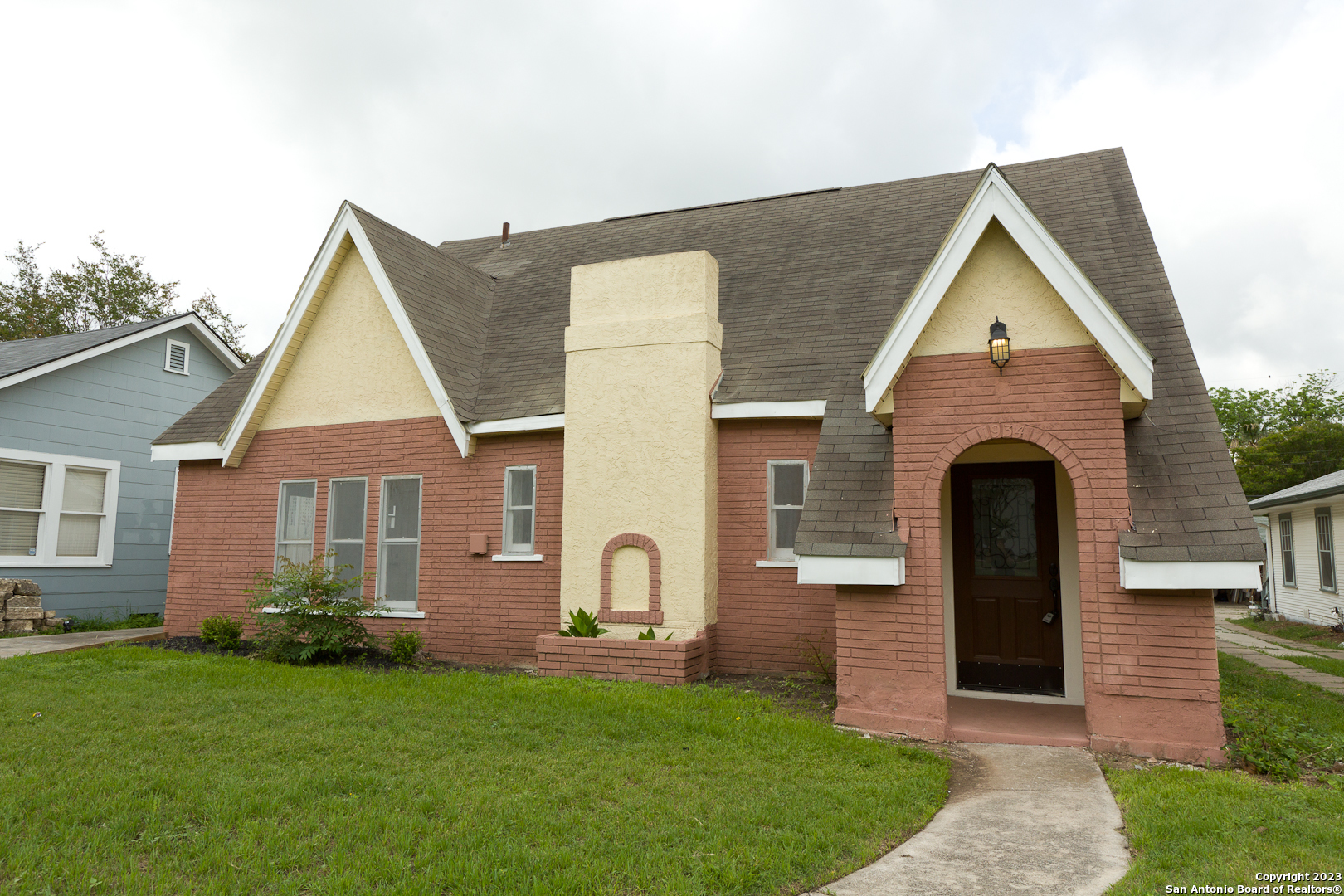 1934 W Gramercy Place San Antonio TX 78201