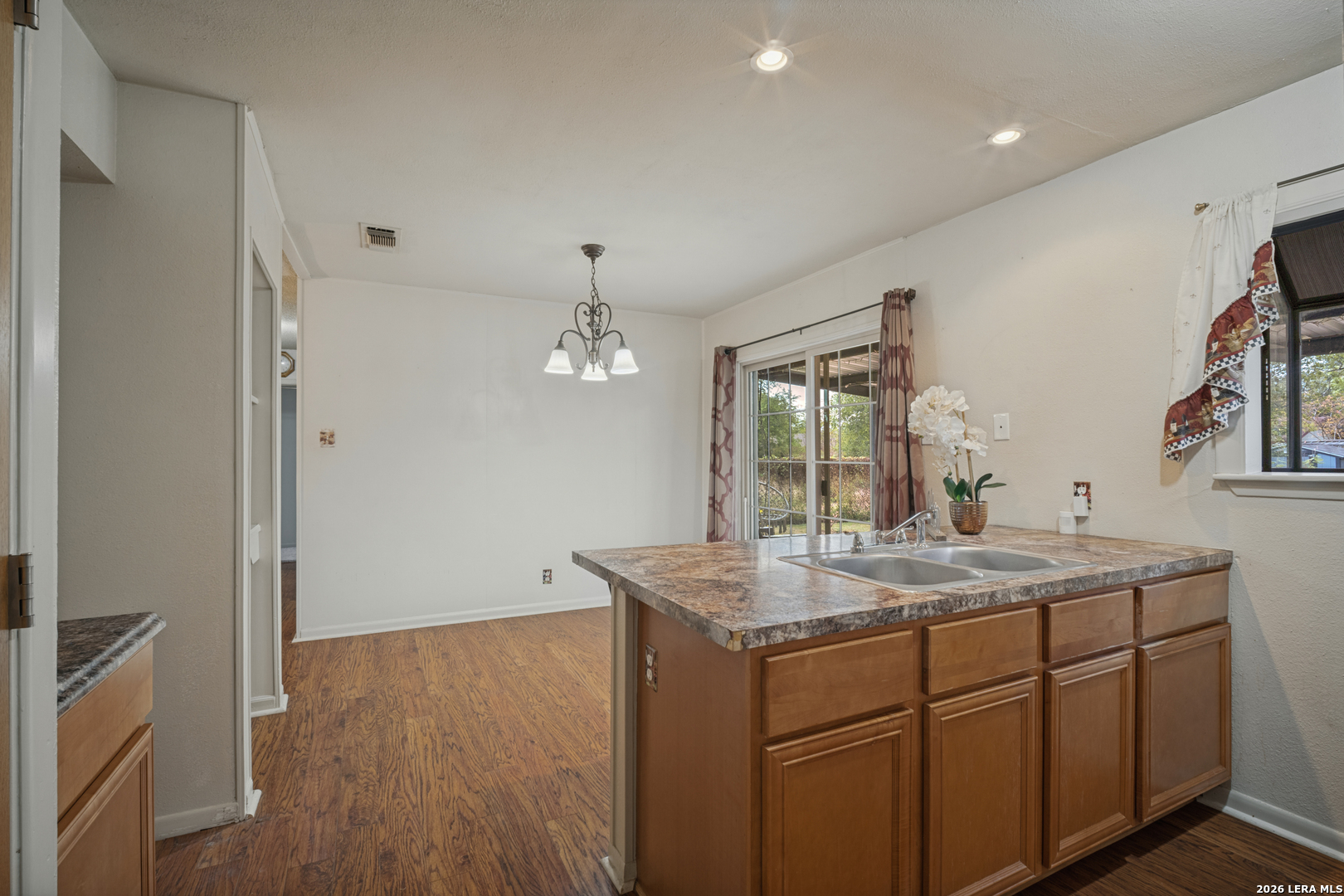 5022 Cinderella Street Kirby TX 78219