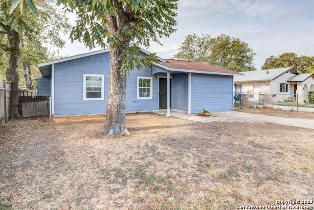 222 Loy Drive San Antonio TX 78228
