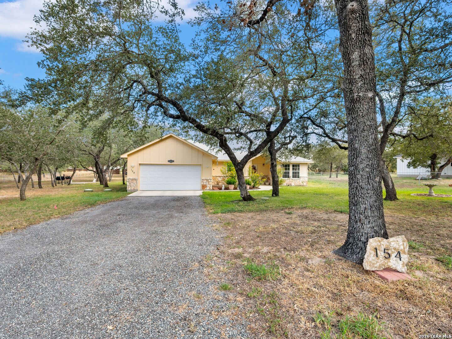 154 Red Fox Poteet TX 78065