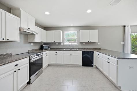 186 Granite Mist Universal City TX 78148