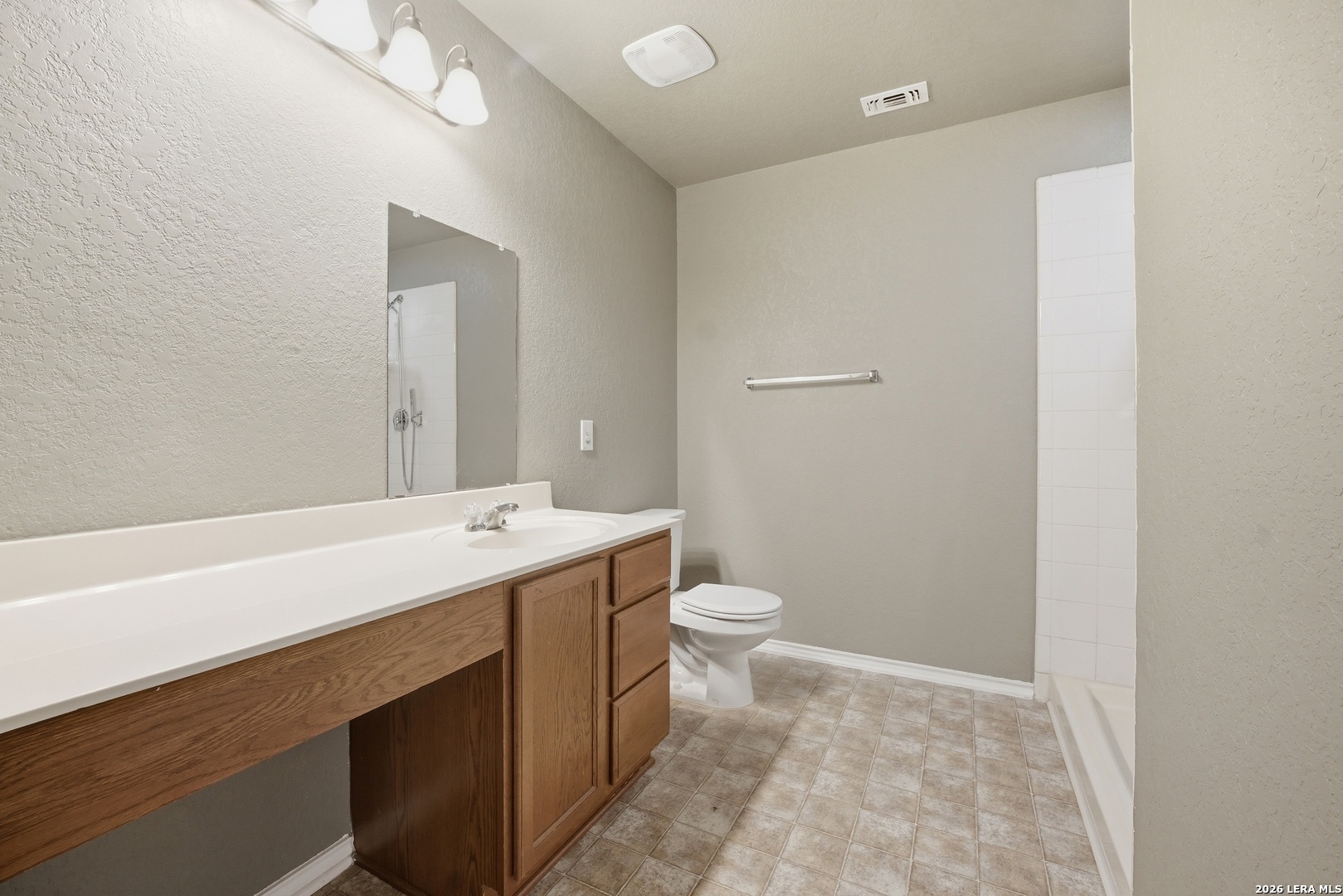 186 Granite Mist Universal City TX 78148