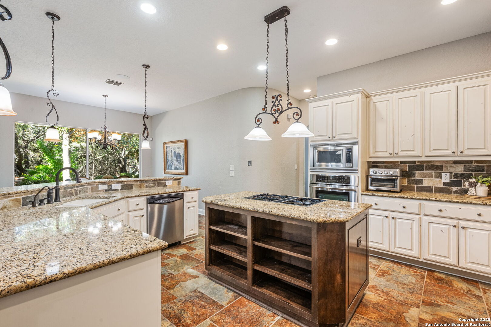 27643 Oak Brook Way Boerne TX 78015