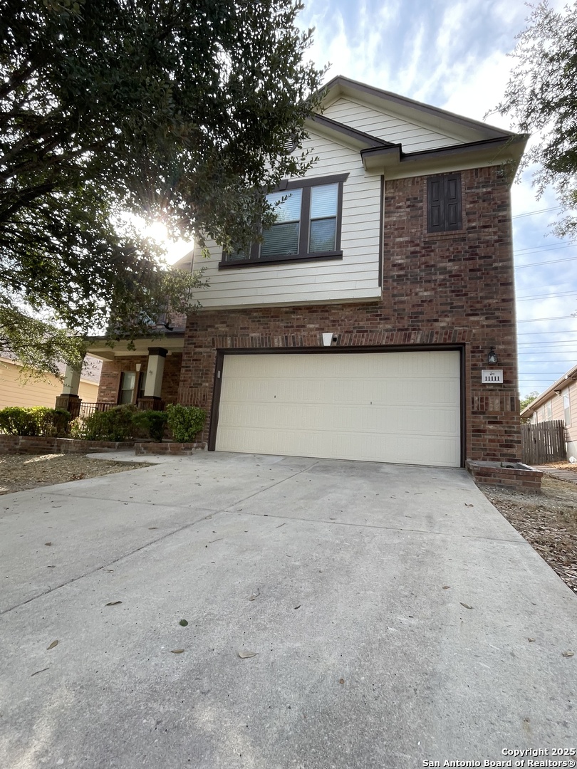 11111 Denae Live Oak TX 78233