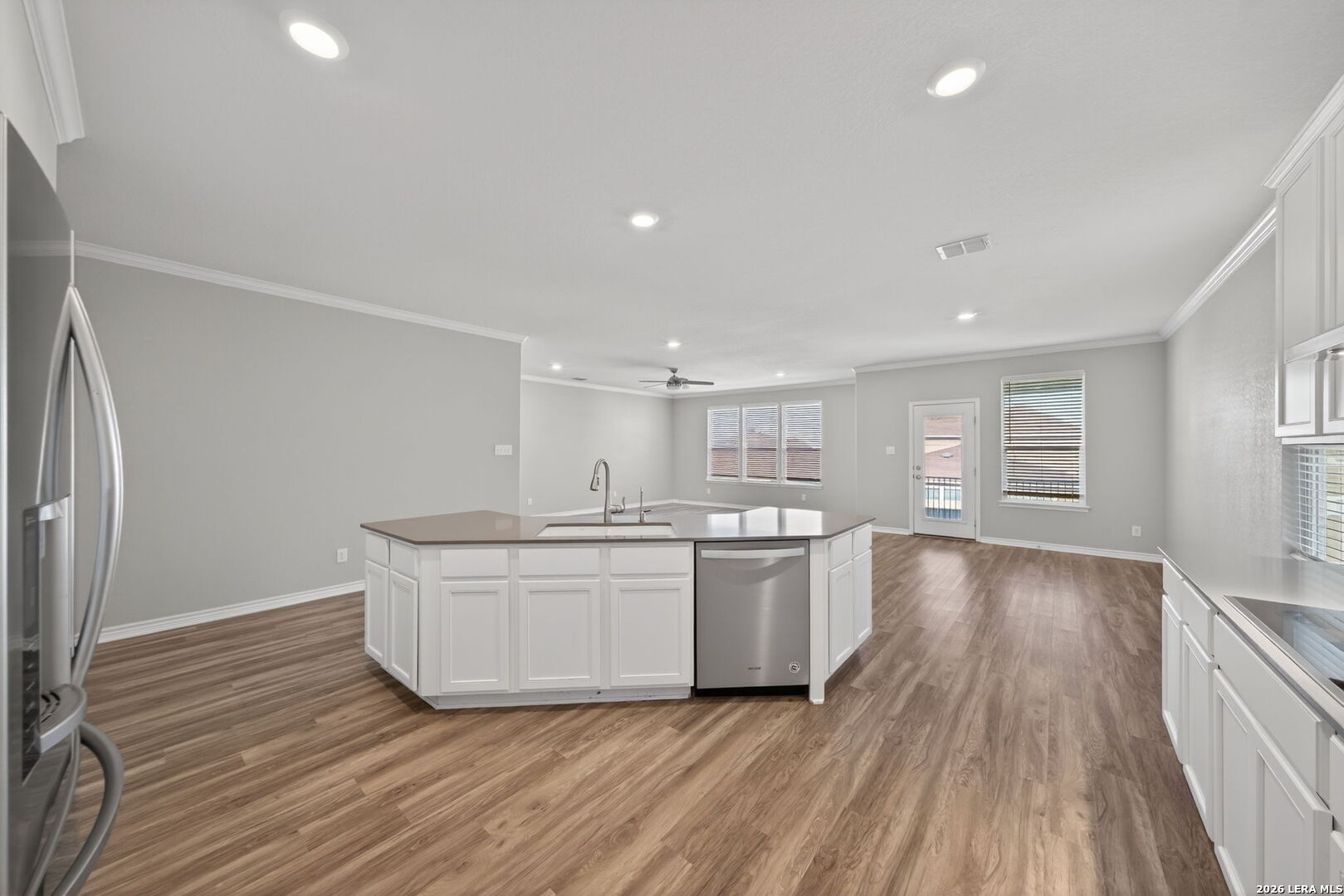 437 Landmark Stone Cibolo TX 78108