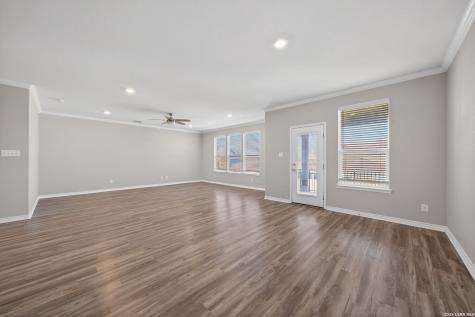 437 Landmark Stone Cibolo TX 78108