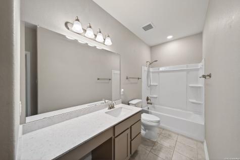 437 Landmark Stone Cibolo TX 78108