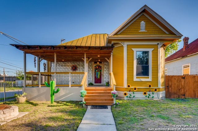 1902 W Houston Street San Antonio TX 78207
