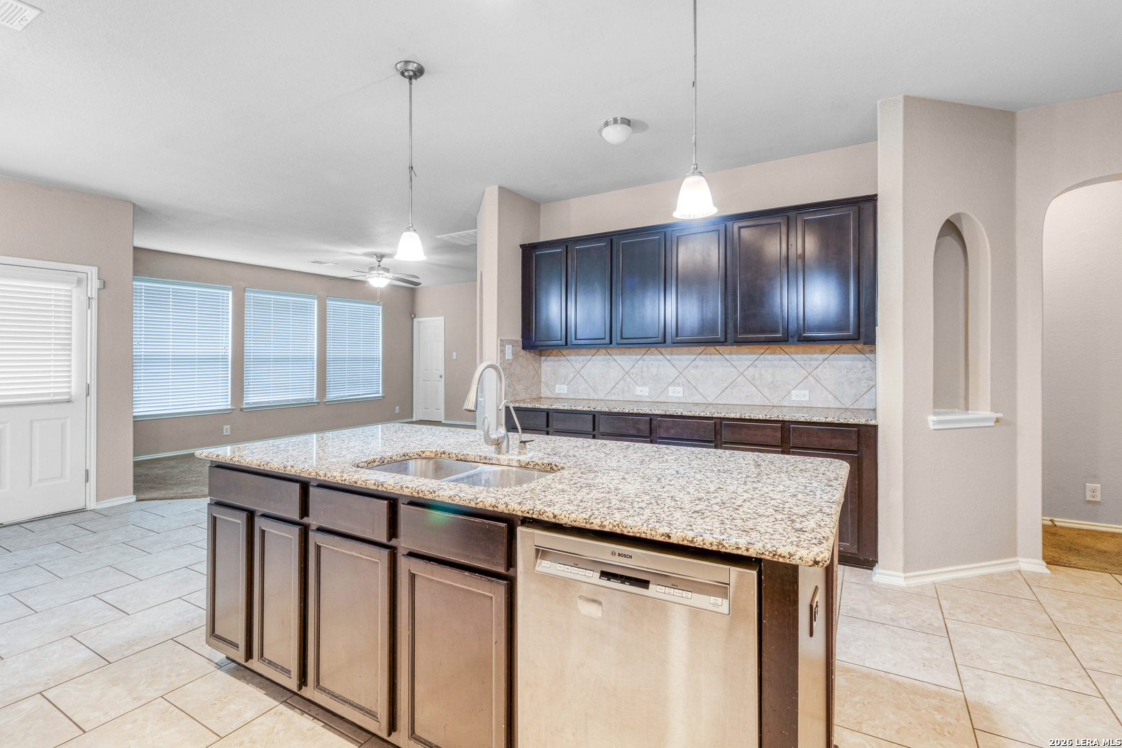 8715 Dove Oak Lane San Antonio TX 78254