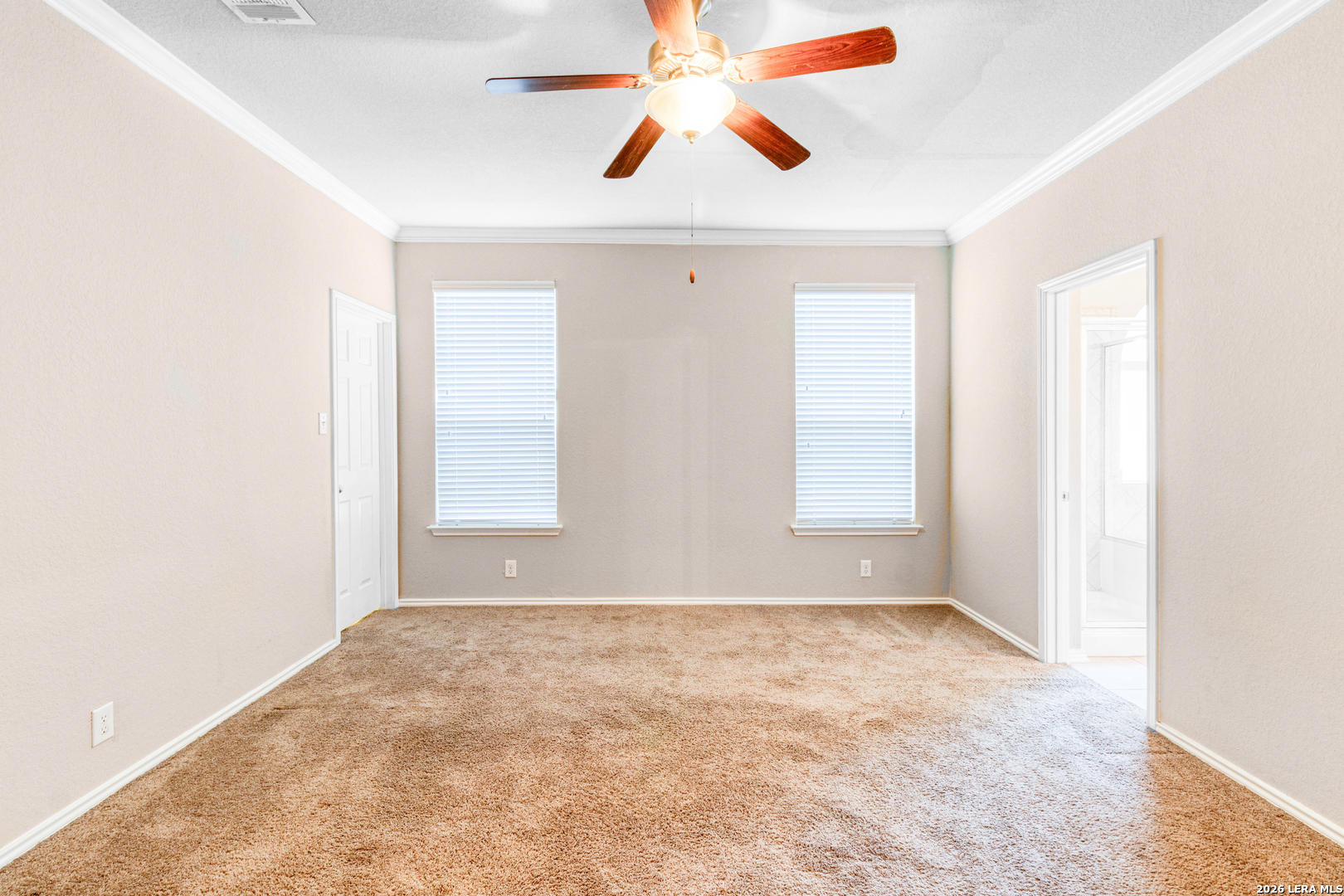 8715 Dove Oak Lane San Antonio TX 78254