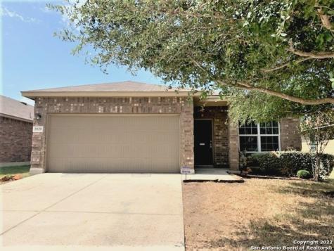 5939 Pearl Pass San Antonio TX 78222