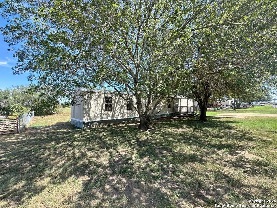 2907 Southern Breeze Hondo TX 78861