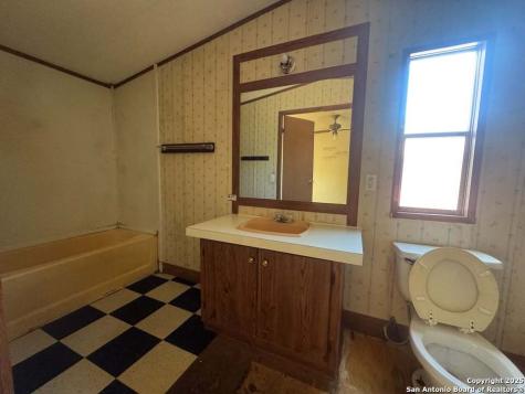 2907 Southern Breeze Hondo TX 78861