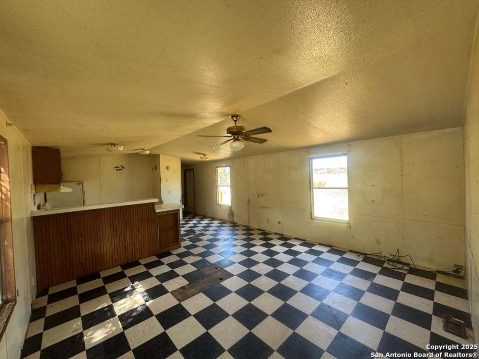 2907 Southern Breeze Hondo TX 78861