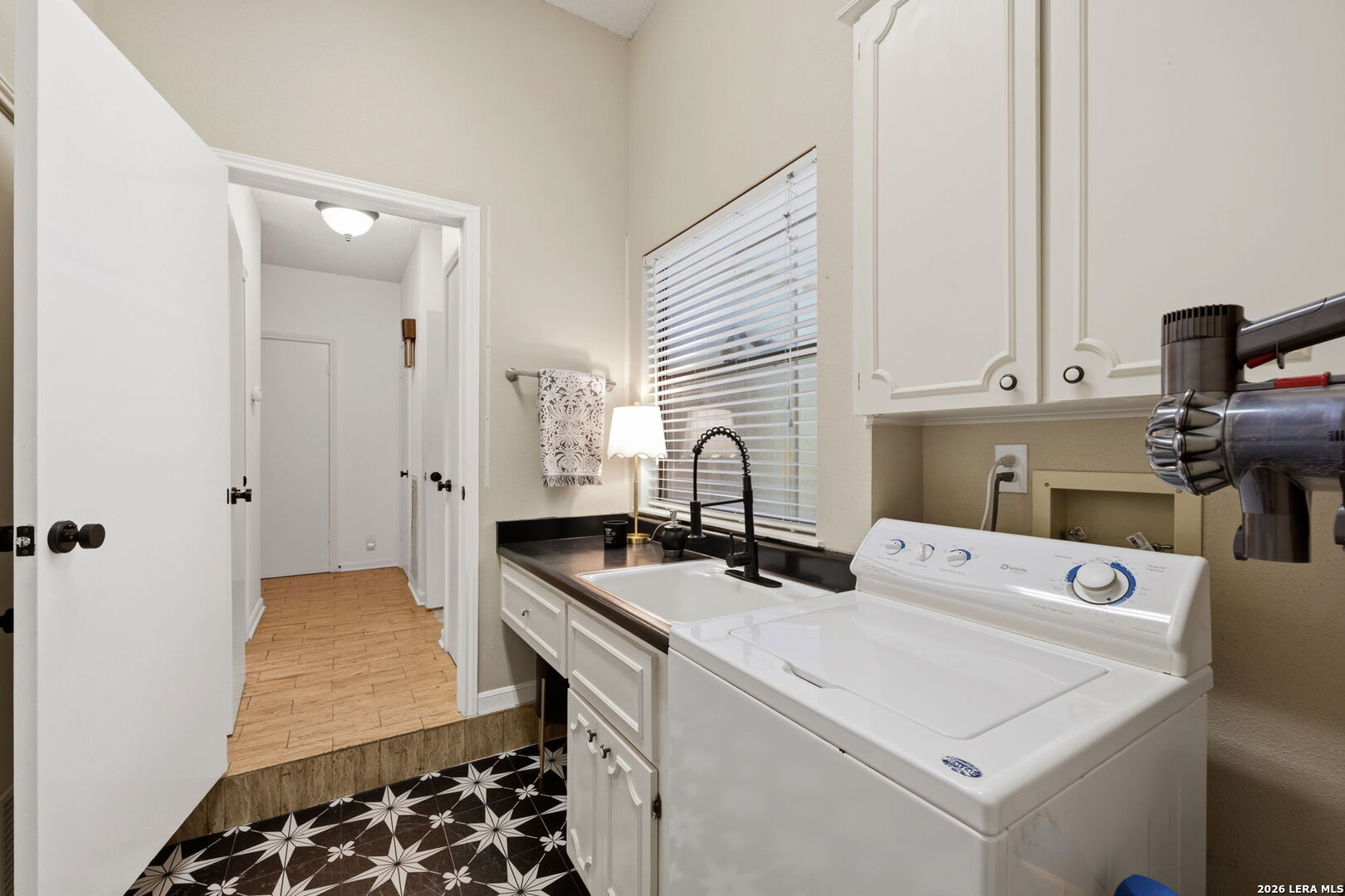 13102 N Hunters Circle San Antonio TX 78230