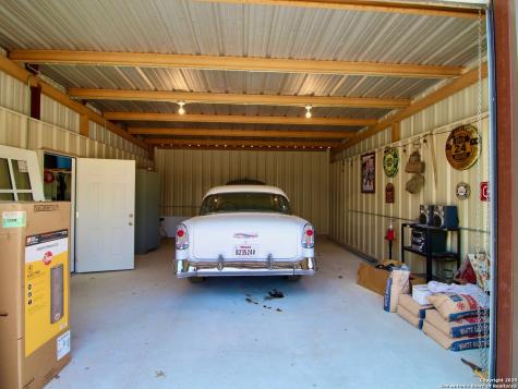 12365 Rudolph Road Atascosa TX 78002