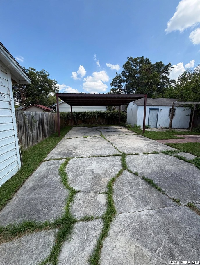 406 S San Gabriel Avenue San Antonio TX 78237