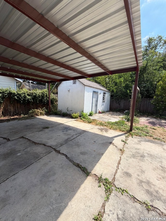 406 S San Gabriel Avenue San Antonio TX 78237
