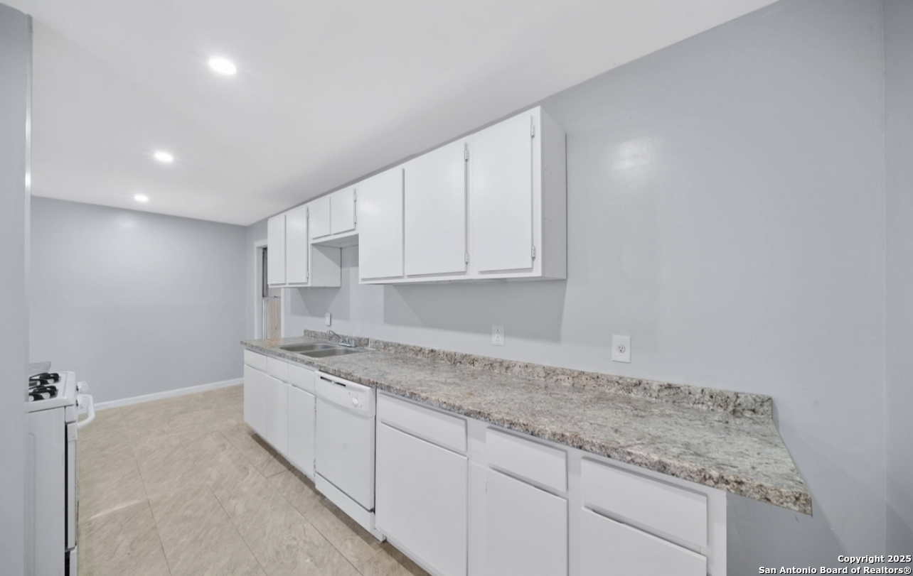 4118 Scarletoak Drive San Antonio TX 78220