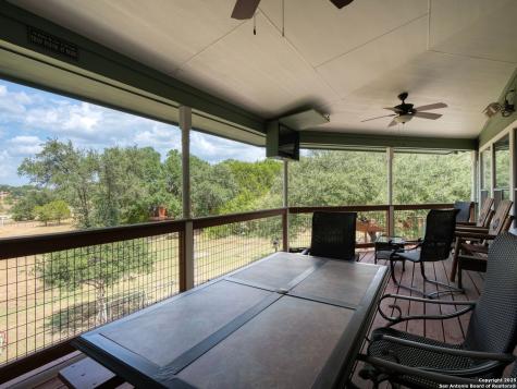 407 Nancy Canyon Lake TX 78133