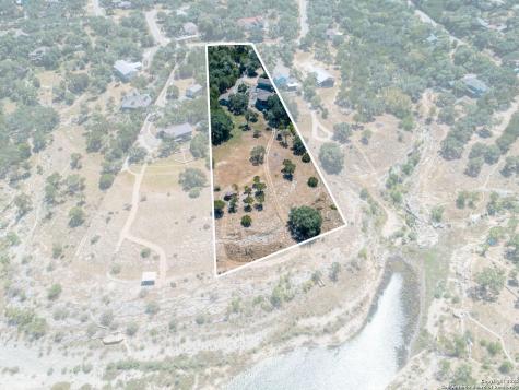 407 Nancy Canyon Lake TX 78133