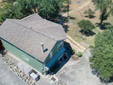 407 Nancy Canyon Lake TX 78133