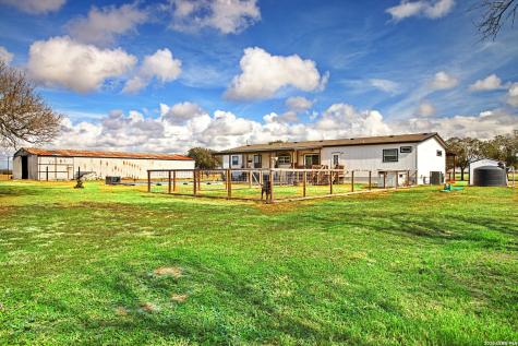 7017 County Road 2253 Sinton TX 78387
